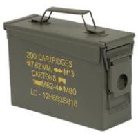 CAISSE A MUNITIONS M19A1 CALIBRE 30 DE L'US ARMY EN METAL VERT ( MATERIEL NEUF )
